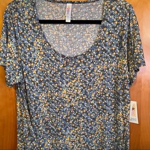 LuLaRoe Classic Tee